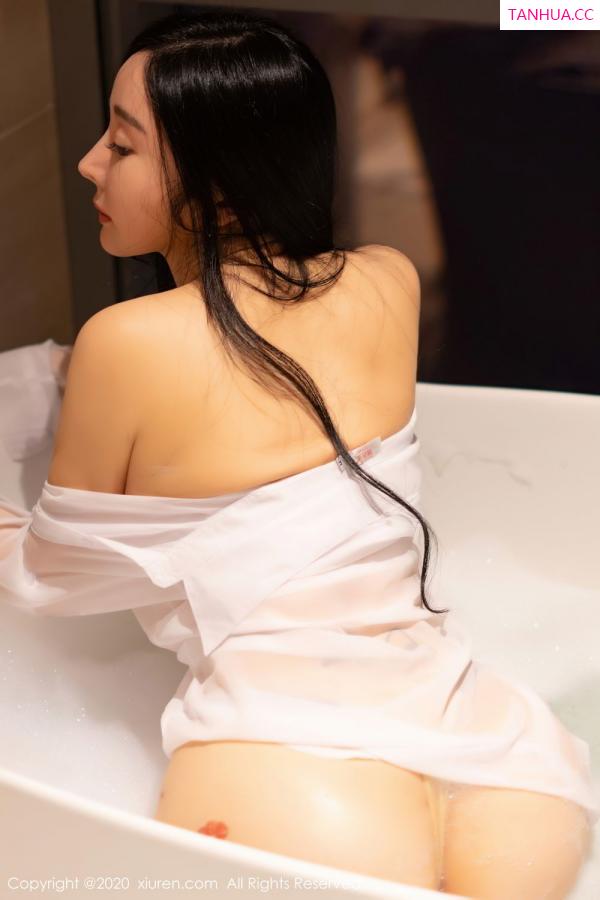 允薾  [XiuRen]高清写真图 2020.10.30 No.2721 允爾第4张图片